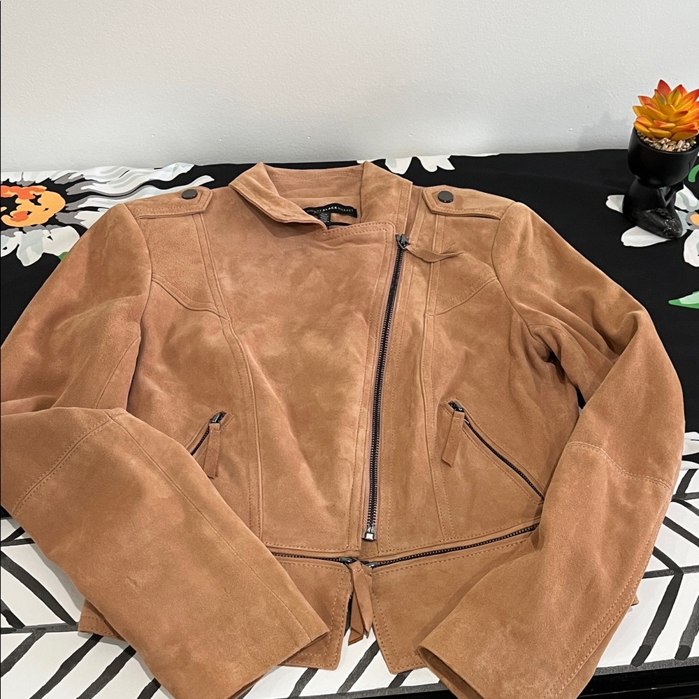 Genuine Leather White House Black Market Camel Suede Moto Jacket, Size XS - Picture 16 of 16